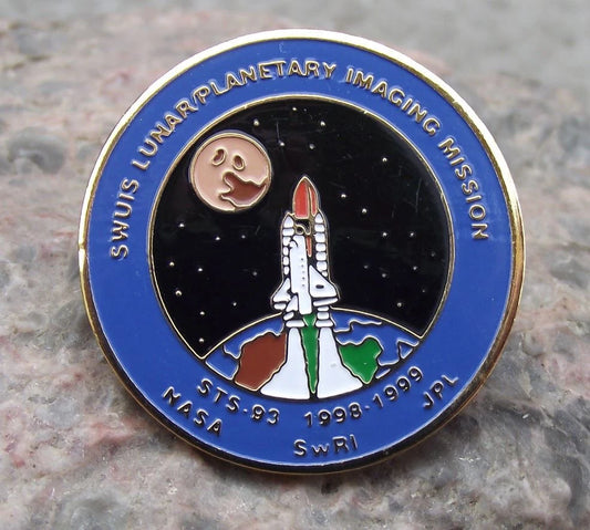NASA Space Shuttle STS 93 Columbia Chandra Satellite Mission Tie Pin Badge