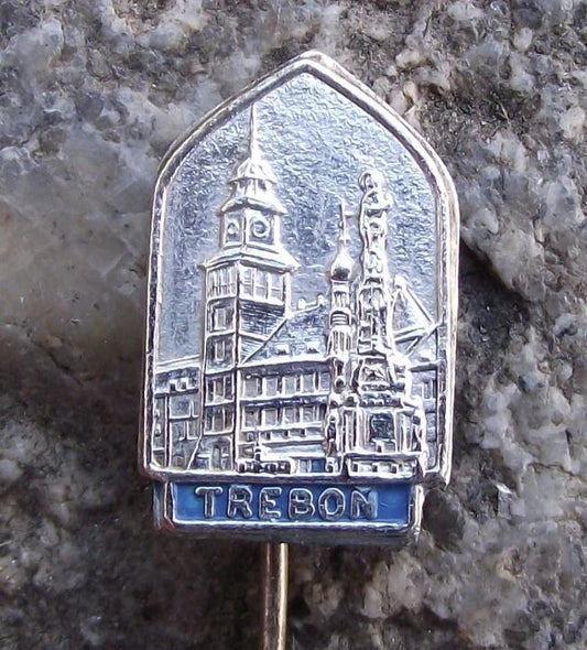 Vintage Třeboň Masaryk Square Town Centre Market Place Souvenir Pin Badge