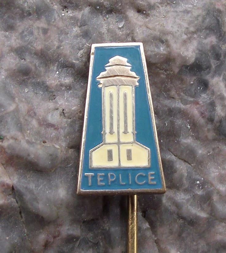 Vintage Teplice City Czech Sudetenland Spa Town Lazensky Park Tourist Pin Badge