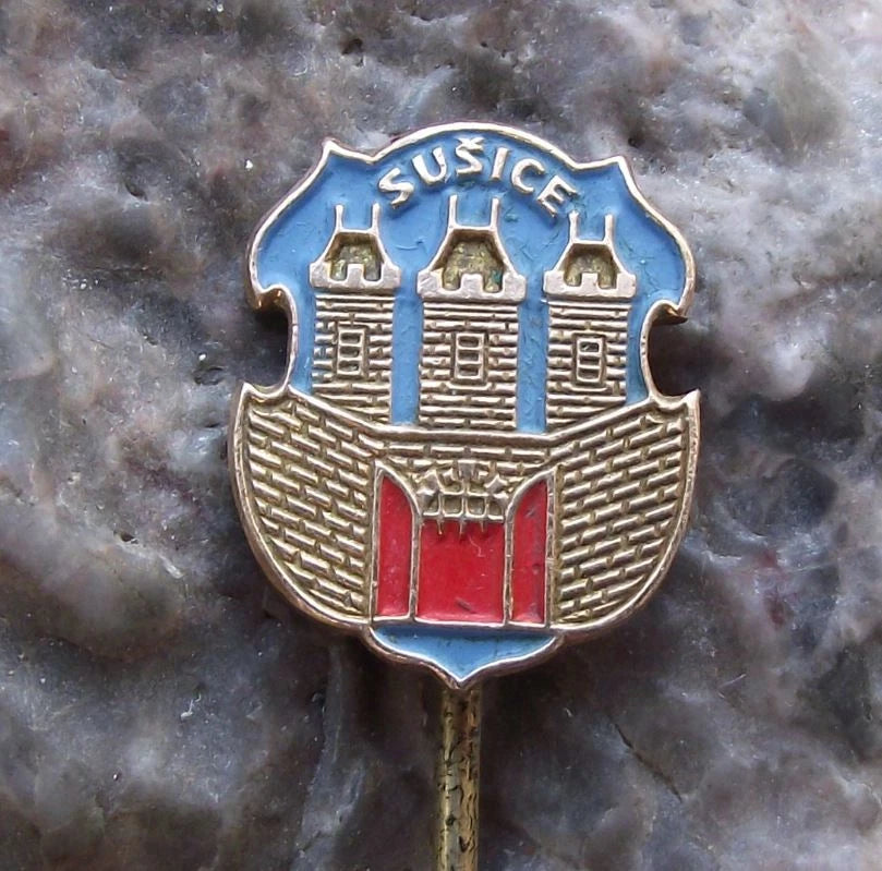Vintage Susice Sušice City Gate Heraldic Crest Official Coat of Arms Pin Badge