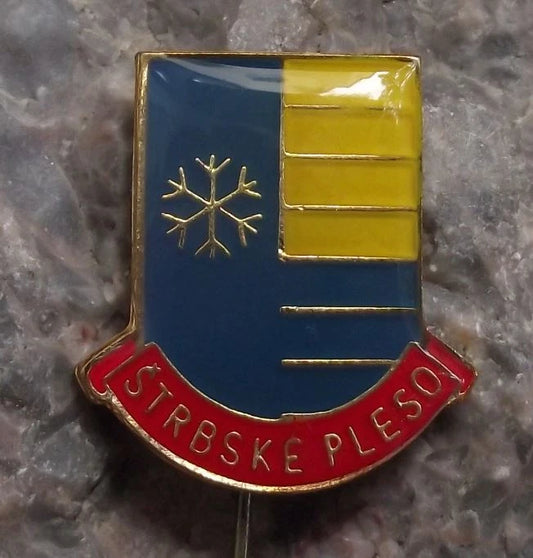 Vintage Strbske Pleso Štrbské Pleso Czech Heraldic Crest Coat of Arms Pin Badge