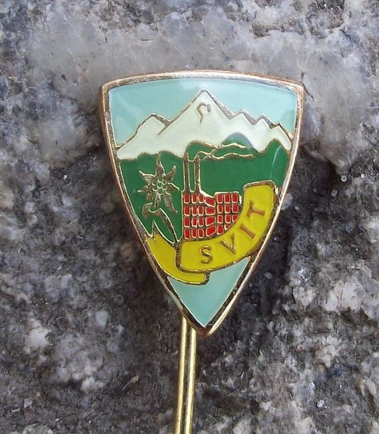 Vintage Svit Slovakia Tatra Mountains National Park Edelweiss Pin Badge