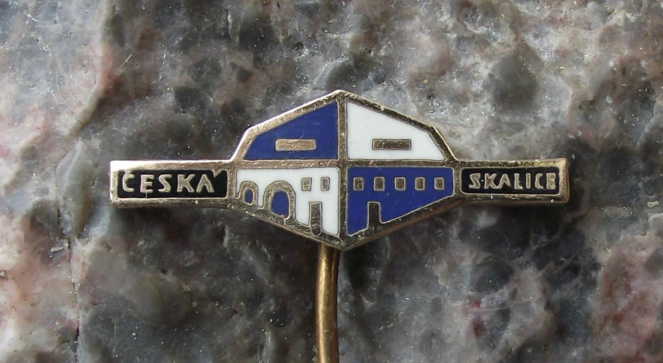 Vintage Česká Skalice Museum of Czech Writer Božena Němcová Pin Badge