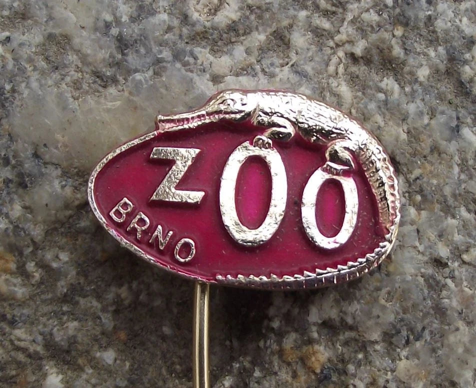 Vintage Brno Zoo Indian Gavial Crocodile Alligator Species Protection Pin Badge