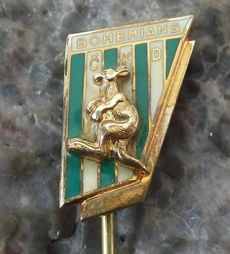 Vintage CKD Bohemians Czechoslovakia Ice Hockey Team Kangaroo Mascot Pin Badge