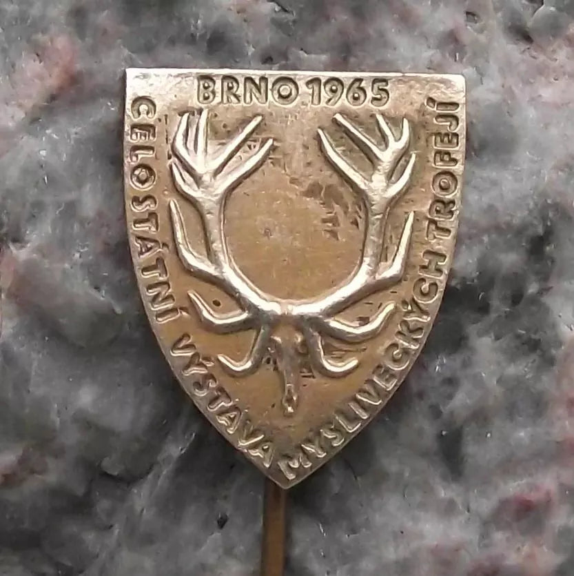 1965 Brno Deer Stag Skull Hunting Trophy Exhibition Czech Hunters Pin Badge