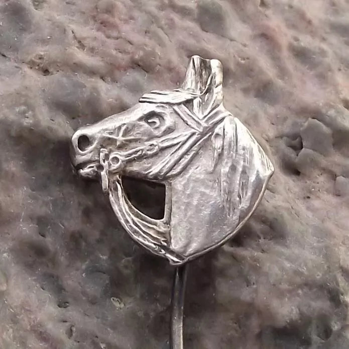 Vintage Horse Head Racing Equestrian Association Czechoslovakia Pony Pin Badge