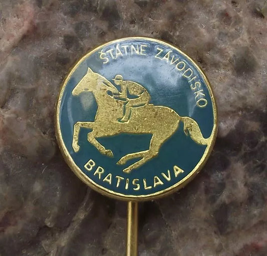 Vintage State National Race Course Bratislava Horse Jockey Racing Pin Badge