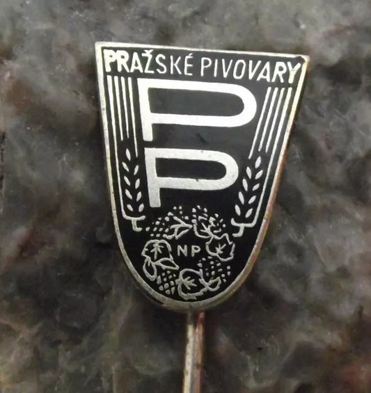 Vintage Prazske Prague Pivovary Beer Lager Brewery Association Union Pin Badge