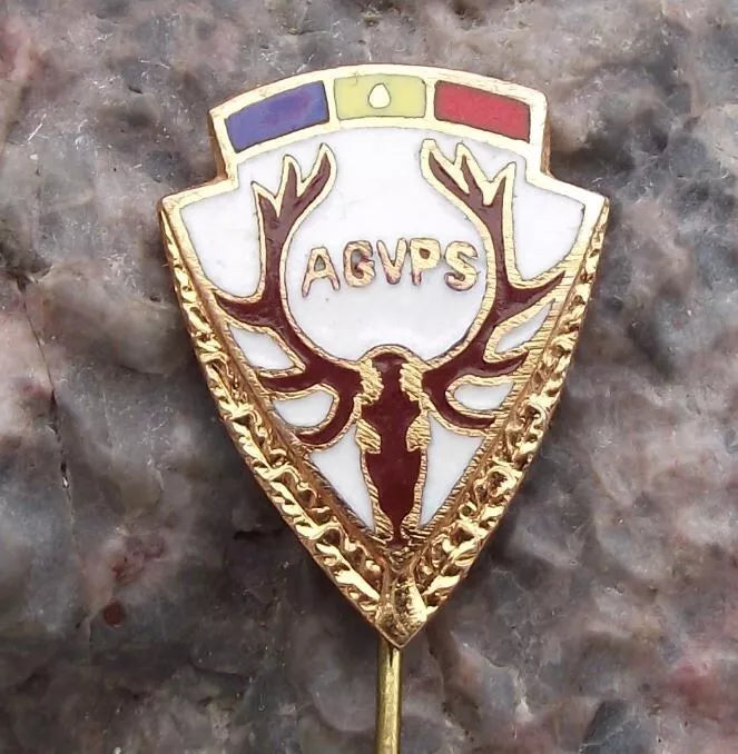 Vintage AGVPS Romania Hunting Association Society Stag Deer Members Pin Badge