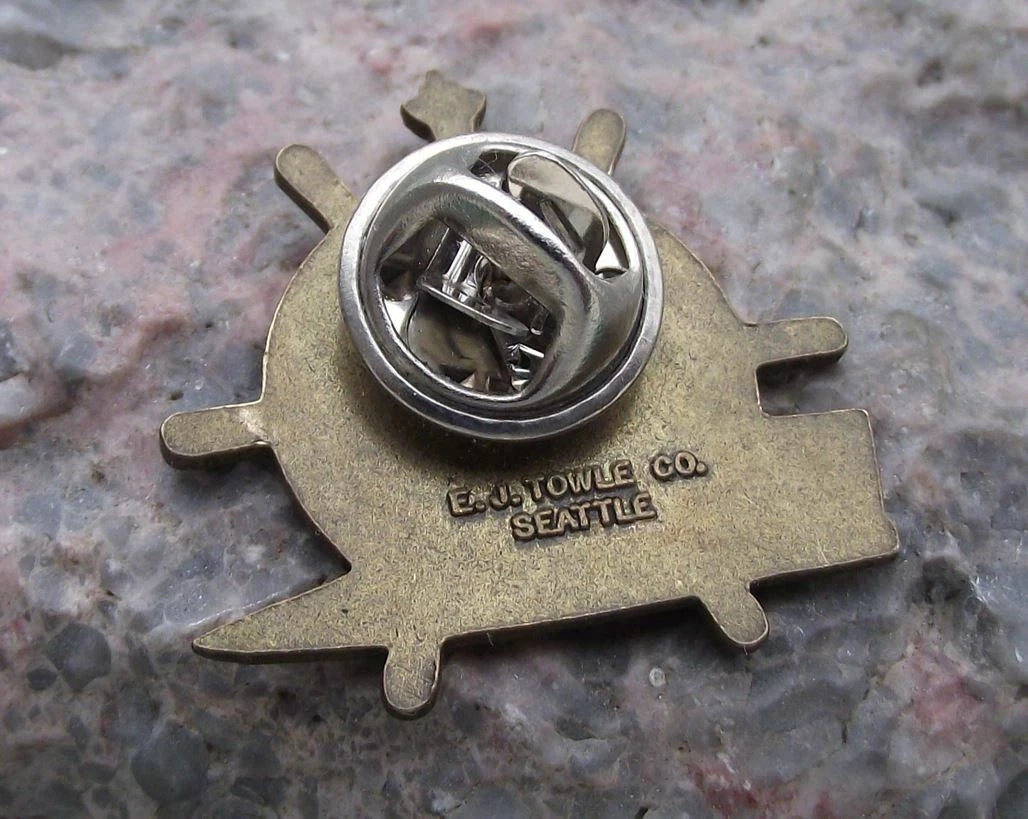 Vintage Seattle USA Sea Fair U-73 Hydroplane Ships Wheel Logo Pin Badge - Badgecrazy
