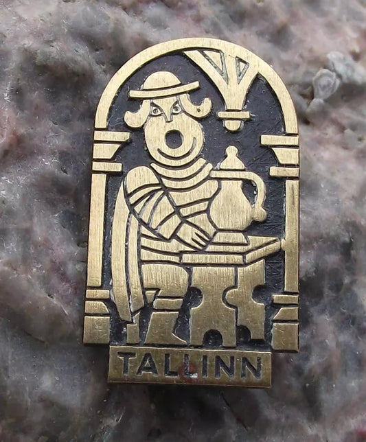 Vintage Tallinn Estonia Singing Drinking Man Brooch Souvenir Pin Badge